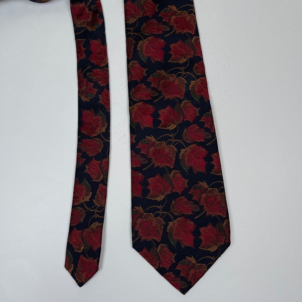 Vintage NWF Environmental Harken Silk Nectike Tie Mens Red Maple Leaf Novelty - Picture 2 of 7
